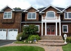  Lagoon Blvd, Massapequa NY