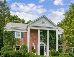 Pre-foreclosure Listing in BOURNDALE RD N MANHASSET, NY 11030