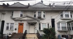 Pre-foreclosure Listing in 88TH ST WOODHAVEN, NY 11421