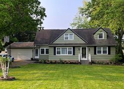 Pre-foreclosure in  WESTSIDE DR Rochester, NY 14624