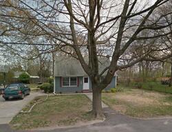 Pre-foreclosure in  WABIL RD Miller Place, NY 11764