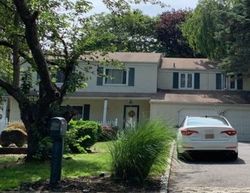 Shoreham Dr W, Huntington Station NY