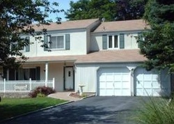 Pre-foreclosure in  SHOREHAM DR W Huntington Station, NY 11746