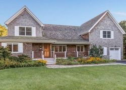  Edwards Ln, Southampton NY