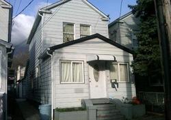 Pre-foreclosure in  114TH ST South Ozone Park, NY 11420