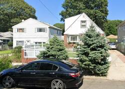 Pre-foreclosure in  EDGEWOOD AVE Springfield Gardens, NY 11413