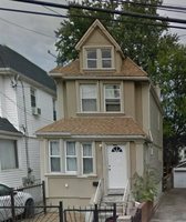 Pre-foreclosure in  116TH AVE Jamaica, NY 11434