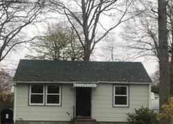 Pre-foreclosure in  KYLE RD Hampton Bays, NY 11946