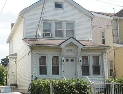 Pre-foreclosure Listing in 131ST ST SOUTH OZONE PARK, NY 11420