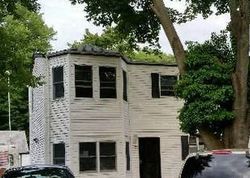Pre-foreclosure in  SAXON AVE Bay Shore, NY 11706