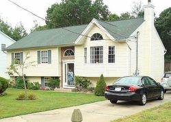 Pre-foreclosure in  JOHNS NECK RD Shirley, NY 11967
