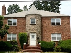 Pre-foreclosure in  MIDLAND ST Uniondale, NY 11553