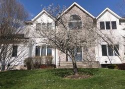 Pre-foreclosure in  WALNUT CT New City, NY 10956