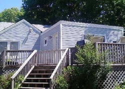 Pre-foreclosure in  PRIVATE 12 RD Southold, NY 11971