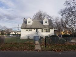  Geraldine Ave, Amityville NY