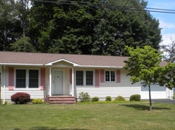 Pre-foreclosure Listing in CLUB VIEW DR BATH, NY 14810