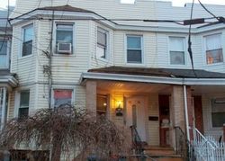 Pre-foreclosure Listing in 59TH DR MASPETH, NY 11378