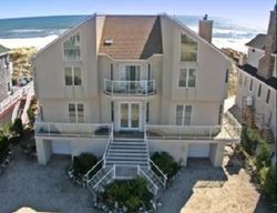 Pre-foreclosure Listing in DUNE RD WESTHAMPTON BEACH, NY 11978