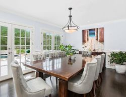 Pre-foreclosure in  MAJORS PATH Southampton, NY 11968
