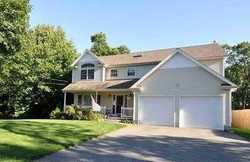  Crombie St, Huntington Station NY