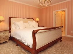 Pre-foreclosure in  GREENBRIAR CIR Armonk, NY 10504