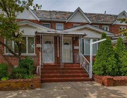 Pre-foreclosure Listing in 87TH ST RIDGEWOOD, NY 11385