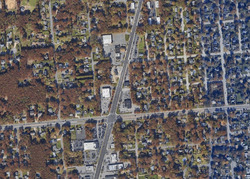 Pre-foreclosure in  1ST AVE Medford, NY 11763