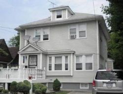 Pre-foreclosure in  220TH PL Springfield Gardens, NY 11413