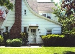 Pre-foreclosure in  SAYVILLE BLVD Sayville, NY 11782