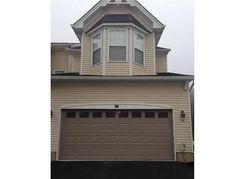  Woodside Knolls Dr, Middletown NY