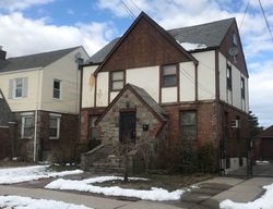 Pre-foreclosure in  219TH ST Queens Village, NY 11428