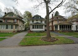 Pre-foreclosure in  LAURELTON RD Rochester, NY 14609