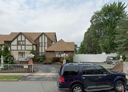 Pre-foreclosure in  ASHLAND AVE Staten Island, NY 10309