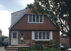Pre-foreclosure Listing in 146TH ST WHITESTONE, NY 11357