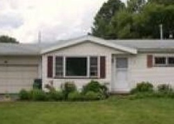 Pre-foreclosure in  STRAUB RD Rochester, NY 14626