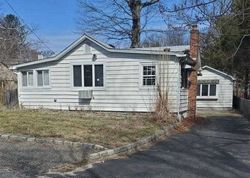 Pre-foreclosure in  KING RD Rocky Point, NY 11778