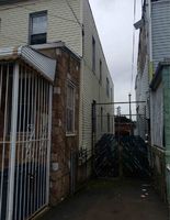 Pre-foreclosure in  BERRIMAN ST Brooklyn, NY 11208