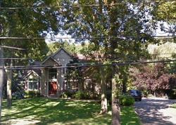 Pre-foreclosure in  LARKFIELD RD Commack, NY 11725
