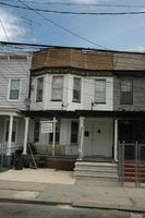 Pre-foreclosure in  115TH ST South Richmond Hill, NY 11419