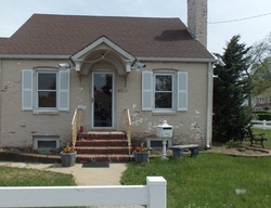 Pre-foreclosure in  ATLANTIC AVE Baldwin, NY 11510