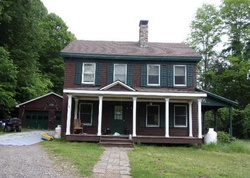 Pre-foreclosure Listing in CREEK RD CROWN POINT, NY 12928