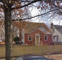 Pre-foreclosure in  195TH ST Flushing, NY 11358