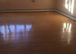 Pre-foreclosure in  HERBERT AVE Lindenhurst, NY 11757