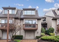 Pre-foreclosure in  CLUBSIDE DR Woodmere, NY 11598