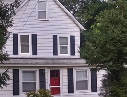 Pre-foreclosure in  OVEROCKER RD Poughkeepsie, NY 12603