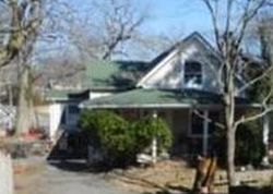 Pre-foreclosure in  UPTON DR Sound Beach, NY 11789