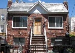  Onderdonk Ave, Ridgewood NY