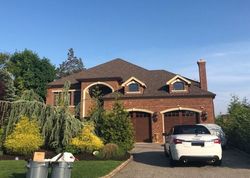  Lake End Rd, Merrick NY