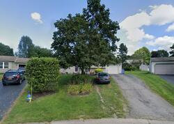 Pre-foreclosure in  WOODS EDGE Walworth, NY 14568