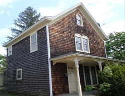 Pre-foreclosure Listing in SAINT JOHNS PL RIVERHEAD, NY 11901